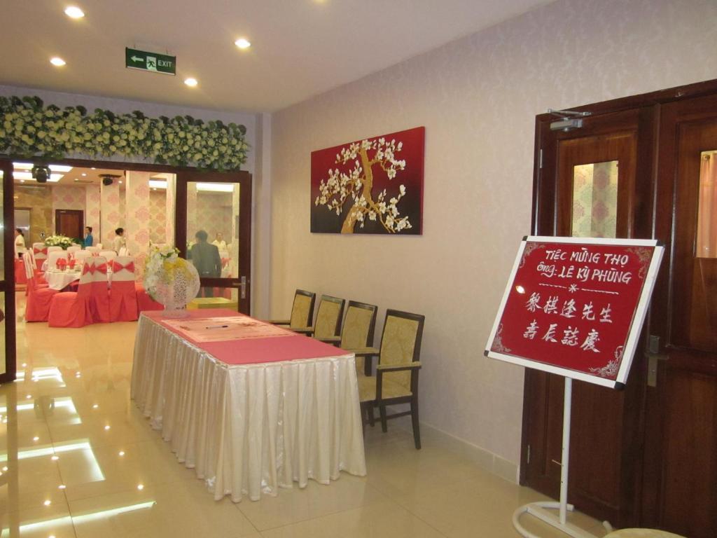 Dong Kinh A Hotel Ho Şi Min Exterior foto