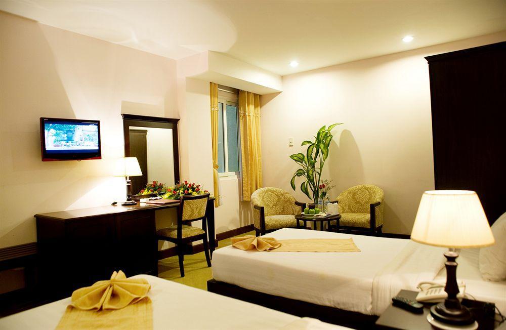 Dong Kinh A Hotel Ho Şi Min Exterior foto