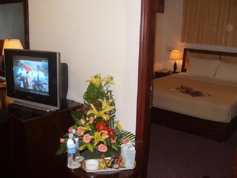 Dong Kinh A Hotel Ho Şi Min Exterior foto