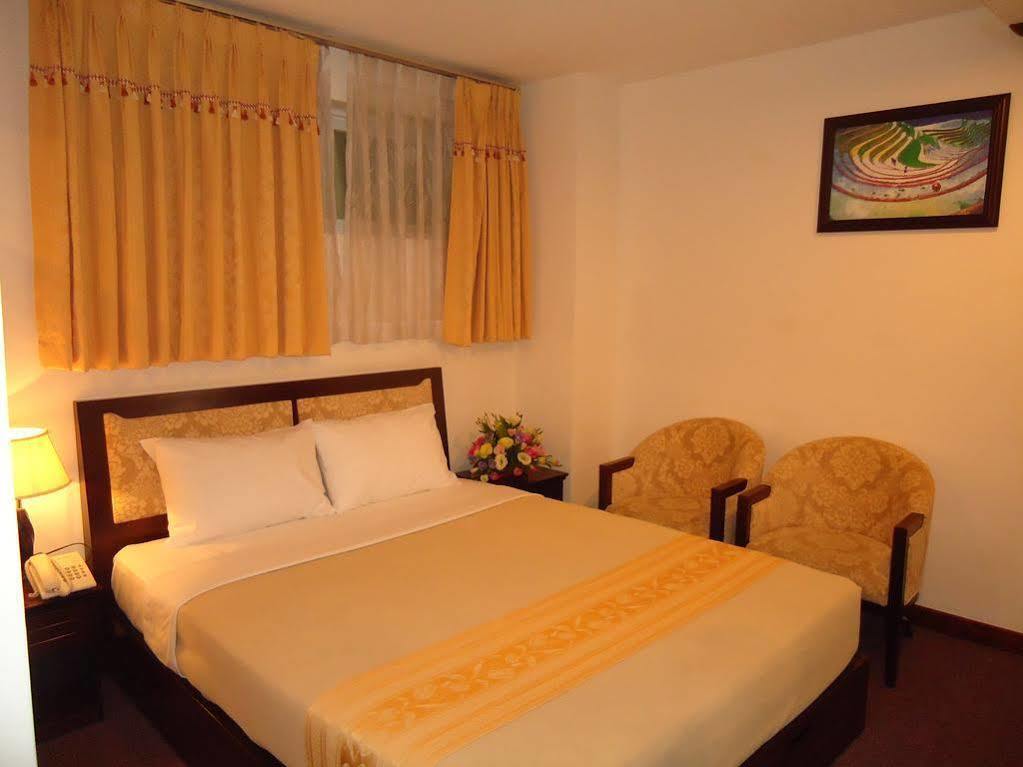 Dong Kinh A Hotel Ho Şi Min Exterior foto