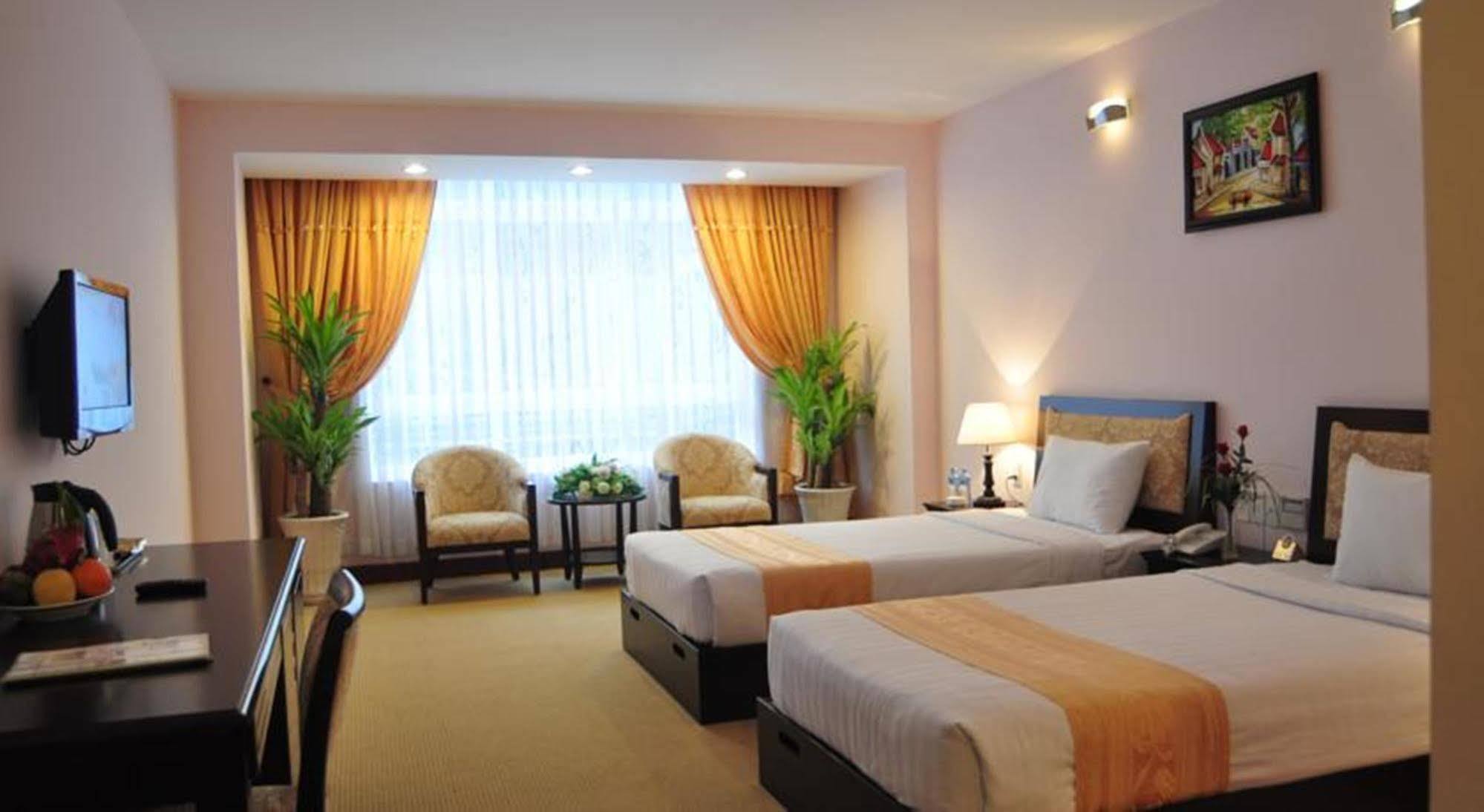 Dong Kinh A Hotel Ho Şi Min Exterior foto